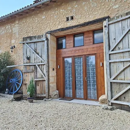 Barn At La Vieille Grange, With Pool In The Dordogne 3 Star * Saint-Privat-des-Prés